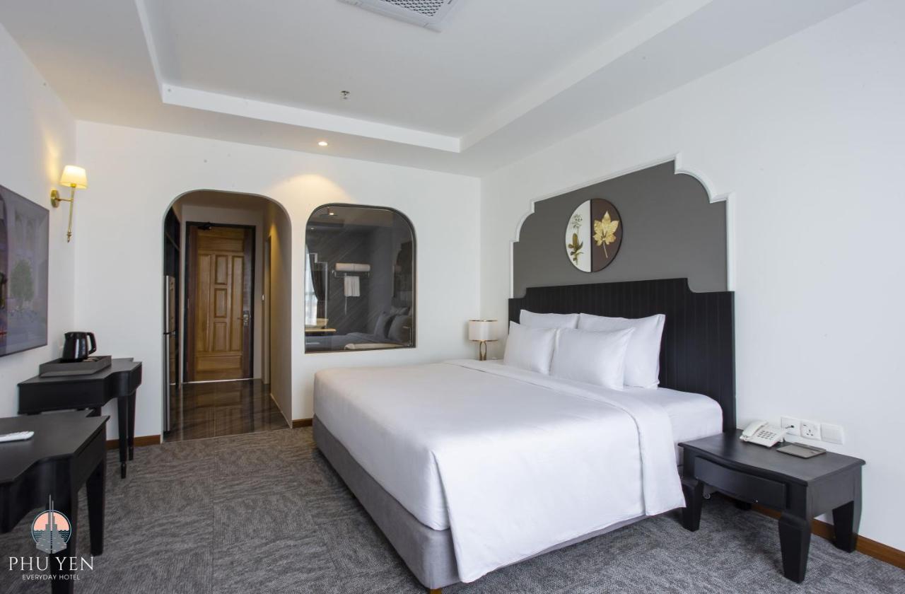 Phu Yen Everyday Hotel Tuy Hoa Esterno foto