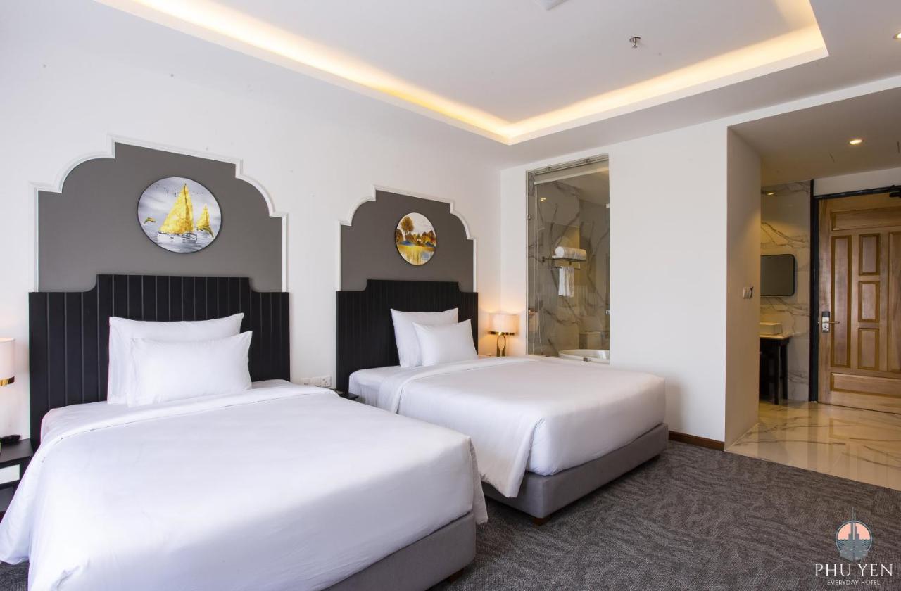 Phu Yen Everyday Hotel Tuy Hoa Esterno foto