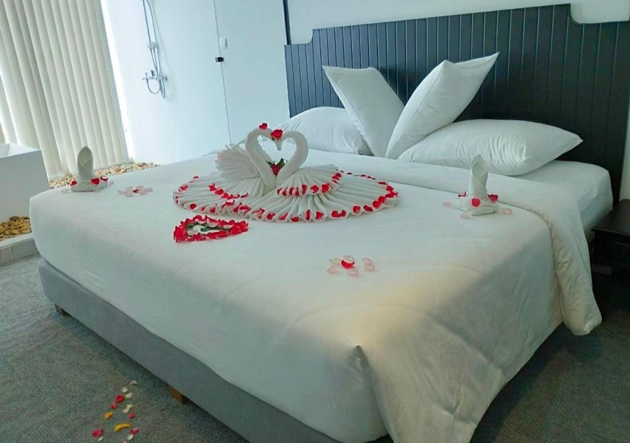 Phu Yen Everyday Hotel Tuy Hoa Esterno foto